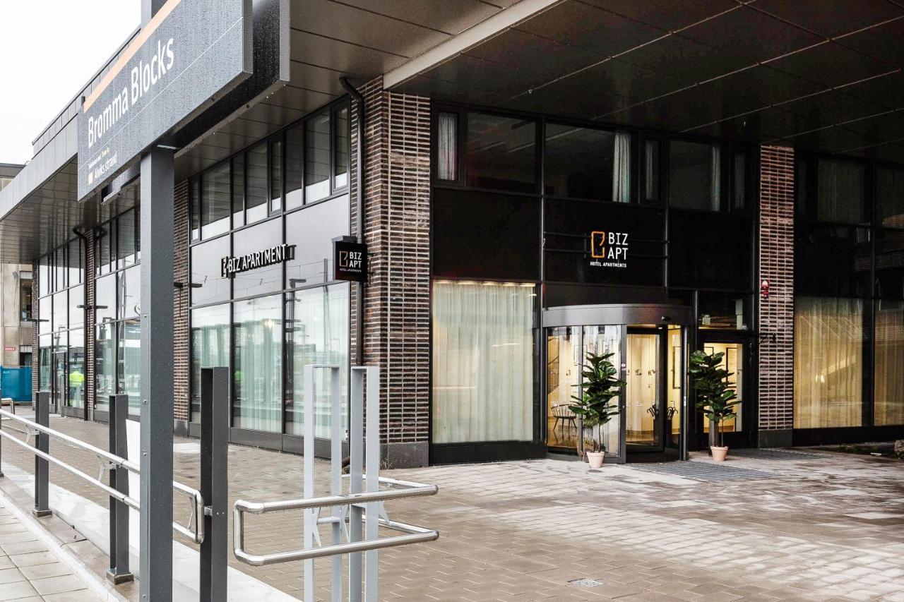 Biz Apartment Bromma Stockholm Exteriér fotografie The entrance to the Parliament of the Faroe Islands