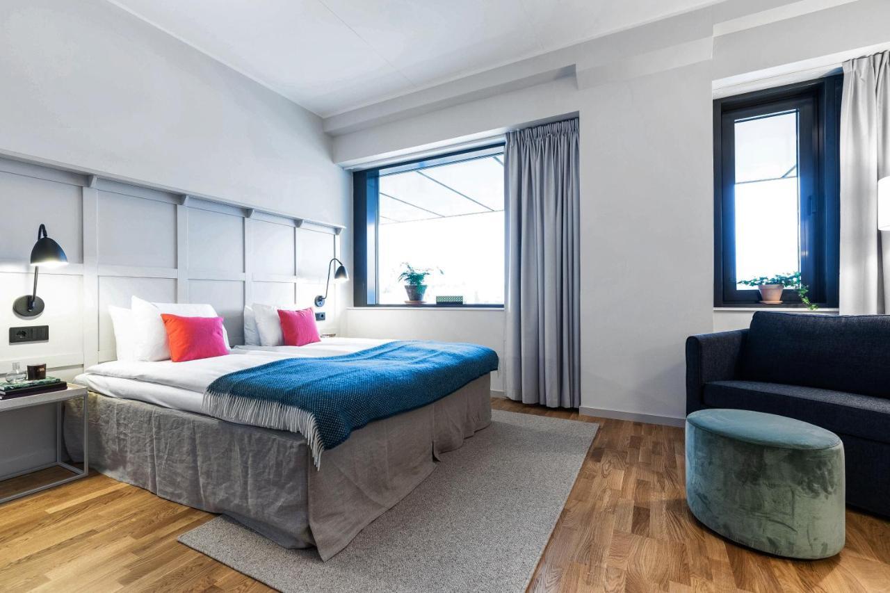 Biz Apartment Bromma Stockholm Exteriér fotografie A room at Quality Hotel 115